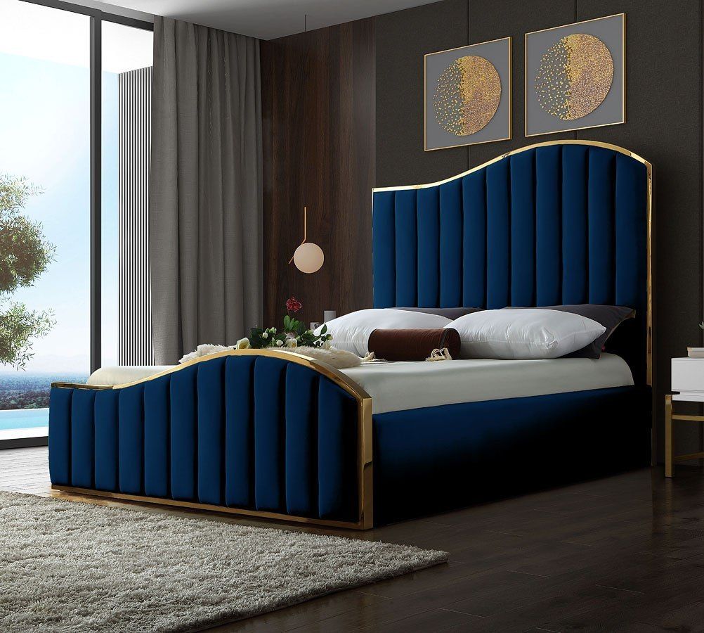 Biscayne Scalloped Velvet Bed 